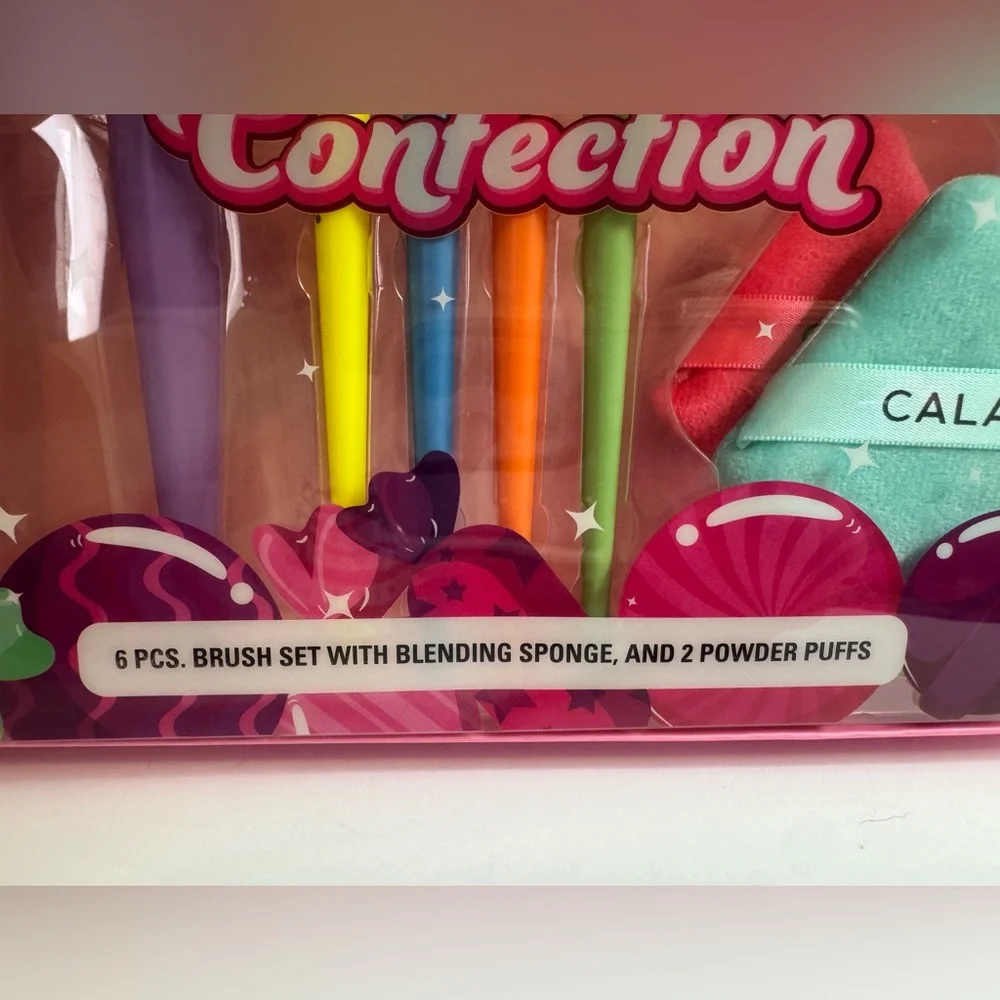 CALA The Complete Confection 9-Piece Set. 6 Brushes, Sponge, and Puffs Set